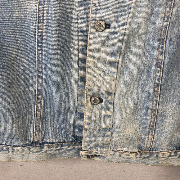 Vintage GAP Denim Jacket Mens Extra Large Blue Light Wash Trucker Classic 90s - Picture 12 of 16